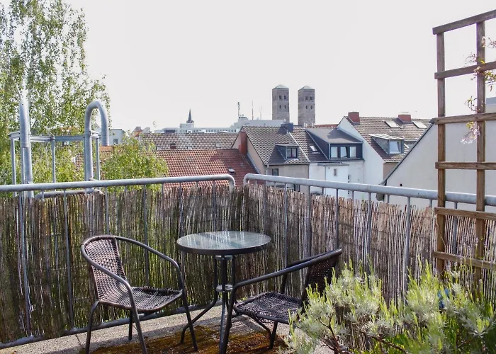 ピラール ガルニ ホテル